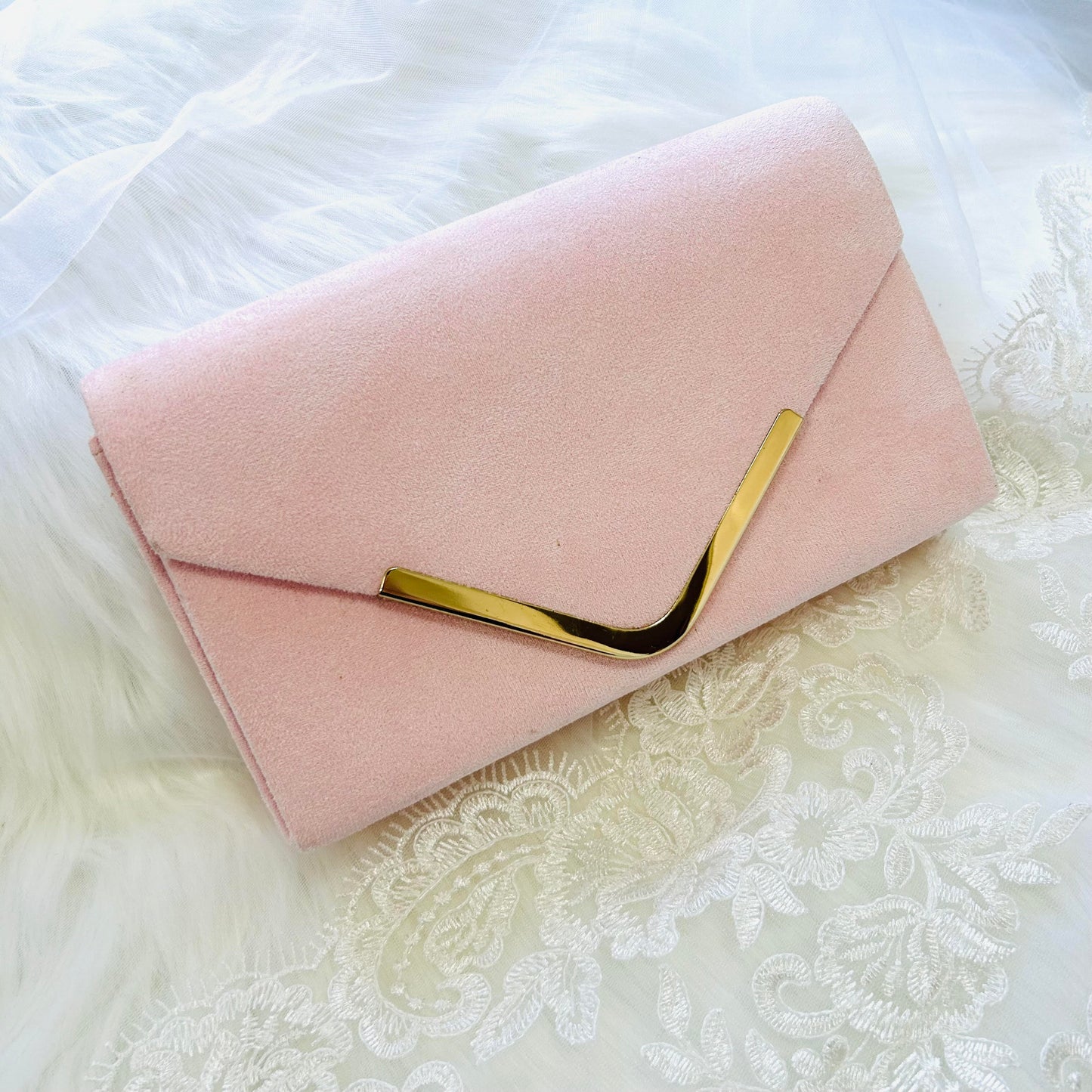 pink-wedding-purse
